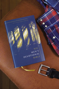 NIV, Men's Devotional Bible, Hardcover, Comfort Print Hardcover